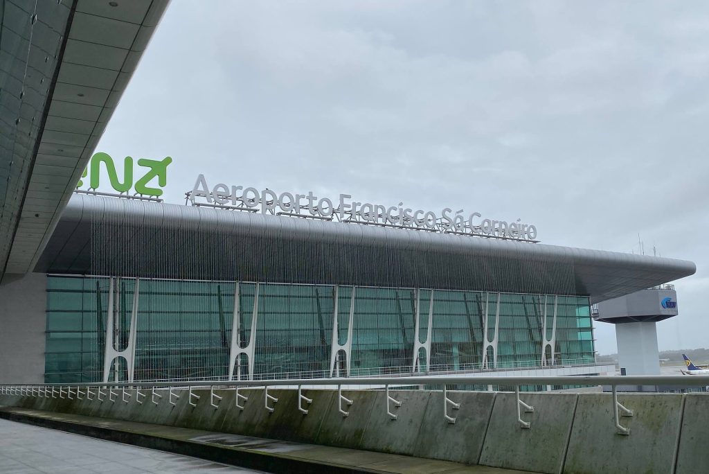 Aeropuerto de Oporto