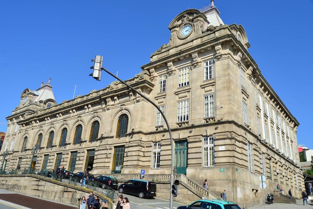 São Bento Train Station