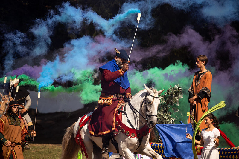 Festas populares Romarias e Festivais no Porto - Fiestas populares Romerías y Festivales en Oporto - Popular festivities Pilgrimages and Festivals in Porto