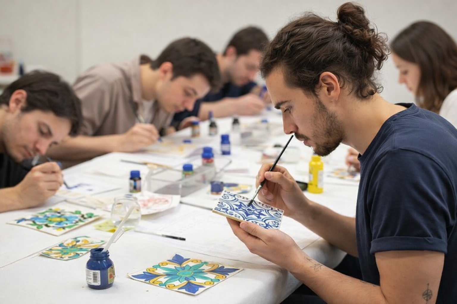 DIY Oporto: Talleres de Pastel de Nata y Pintura de Azulejos