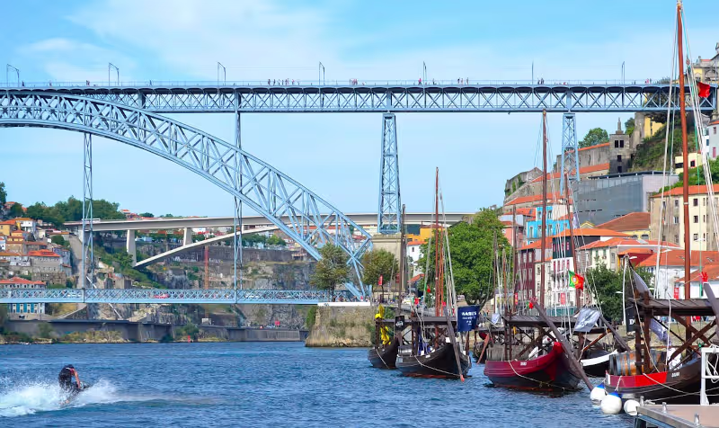 6 Bridges Cruise Porto - Crucero de los 6 Puentes Oporto - Cruzeiro das 6 Pontes Porto